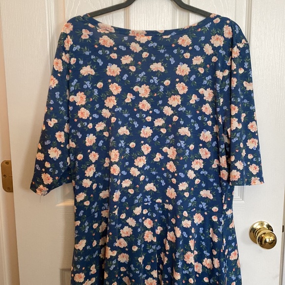 Gently used 3XL Lula Roe dress - Picture 3 of 6